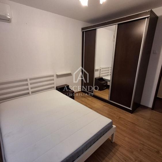 3 camere decomandat Militari Uverturii, etaj 1, loc parcare - 4