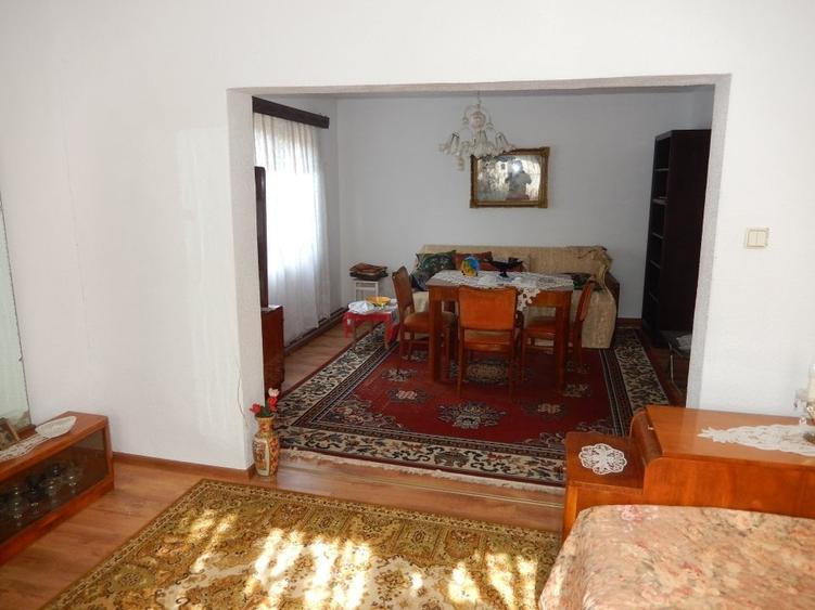Calugareni-Branistari-casa 4 camere, teren 1965 mp, curent, put, libera,69900 € - 17