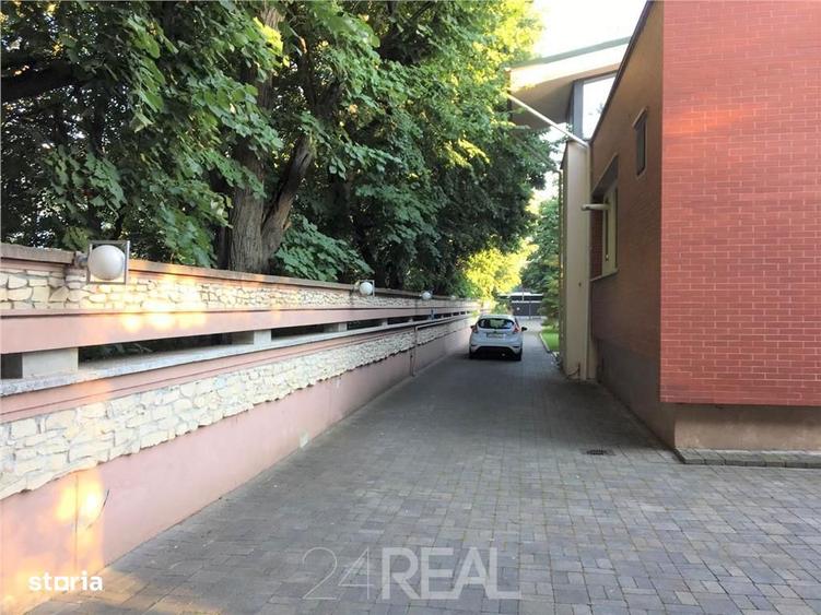 Vila cu piscina in zona - Iancu Nicolae - Lidl ( teren 1500 Mp) - 2