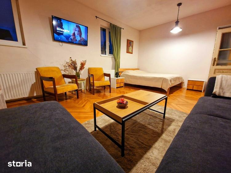 Apartament cu 2 camere, mobilat în Schei