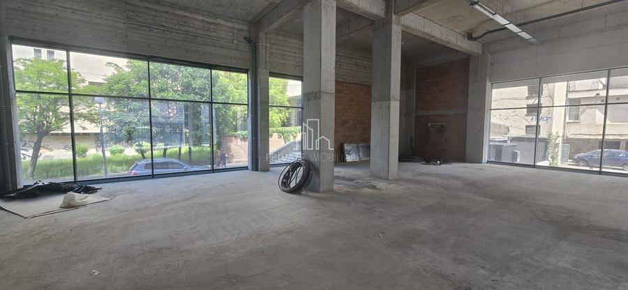 Spatiu Comercial Modern 400 Mp Zona Ultracentrala - 1