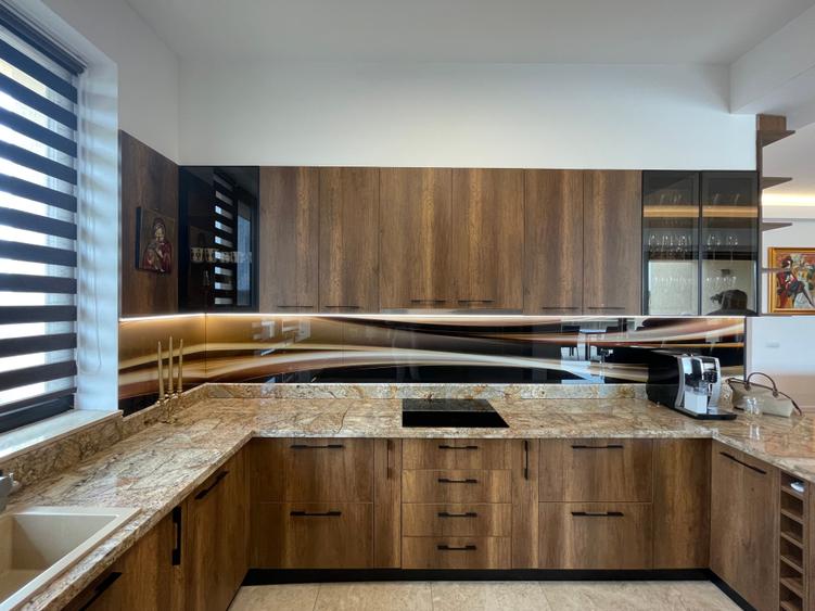 Vanzare VILA la cheie 338 mp  teren 800 mp - pe malul lacului Laguna Verde - 7