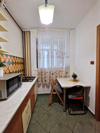 Calea Grivitei, la 2 minute de metrou, apartament 2 camere, comision  0% - 10