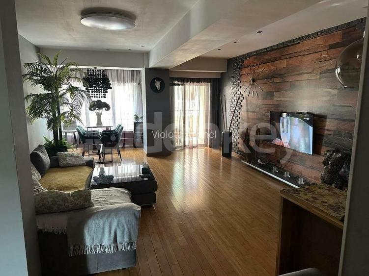 Apartament cu 3 camere decomandat, mobilat în Floreasca Apartament cu 3 camere decomandat, mobilat în Floreasca