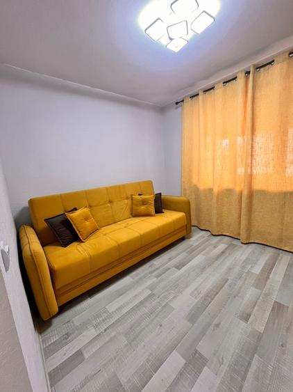 Cameră de cămin cu baie proprie,cu chirias,zona Mihail Sturdza,etaj 1 - 2