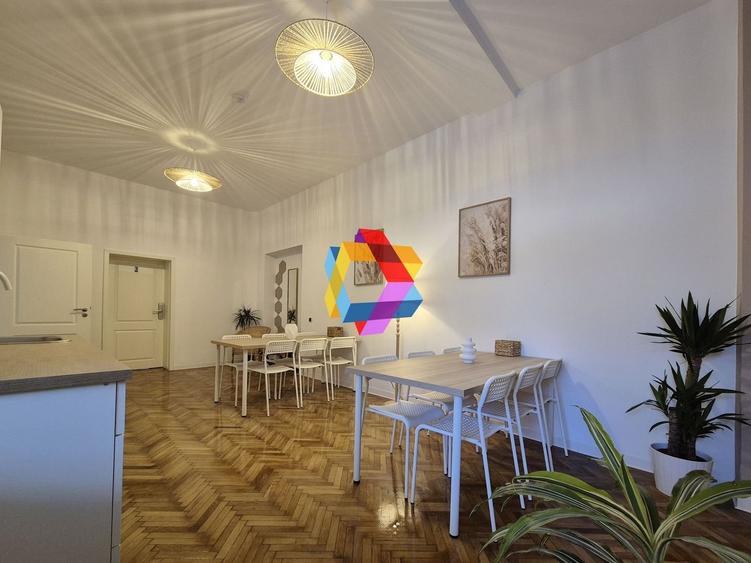 Casa de vânzare zona Centrală - 225 mp - 4