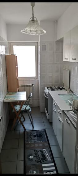 Unirii, garsoniera, 4 minute metrou, utilata si mobilata modern, libera - 9