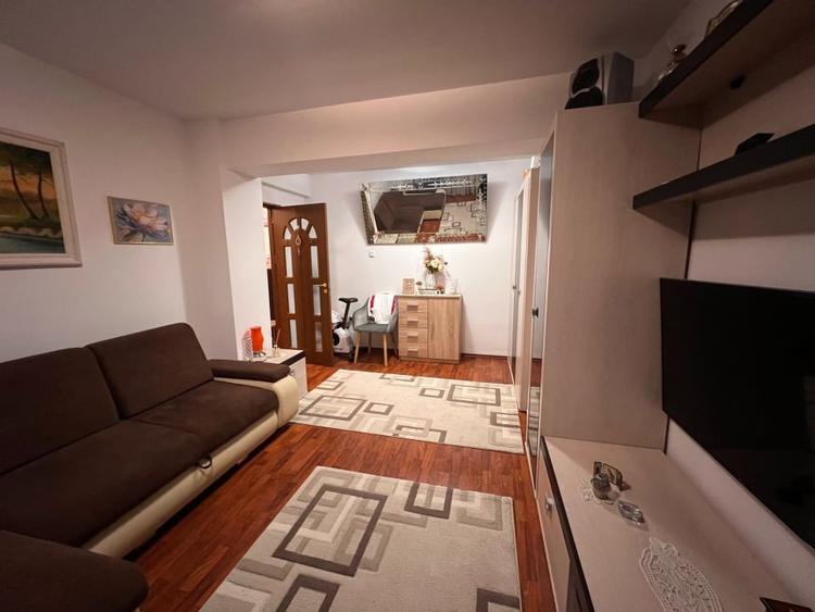 Garsoniera decomandata, 42.64 mp, Craiovita Noua, zona Promenada - 2