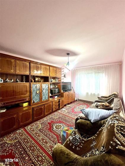 Apartament de vanzare cu 3 camere Rogerius - 3