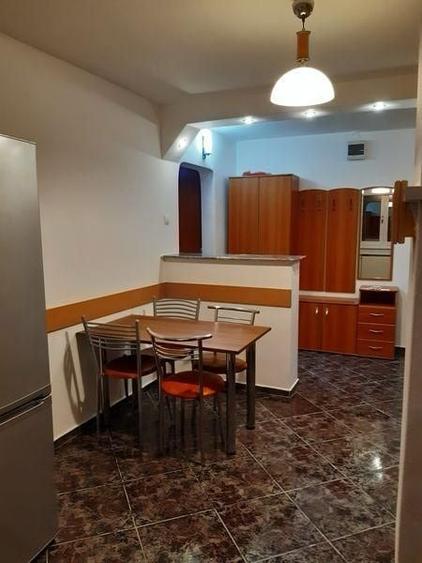 Apartament cu 2 camere decomandat, mobilat în Apărătorii Patriei