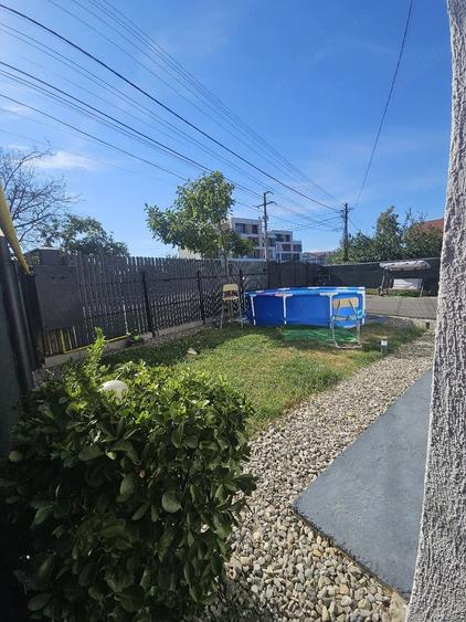 Casă cu Teren 800 Mp în Păulești