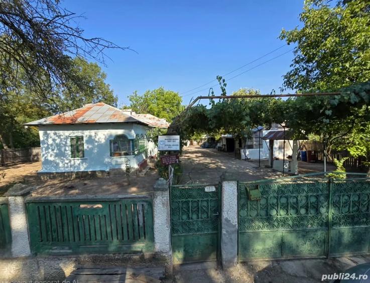 Casă cu 4 camere în Urlueni