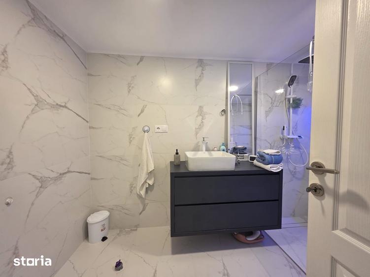 Casa renovata priveli?te superba catre Cetatea Devei Str. Calugareni - 14