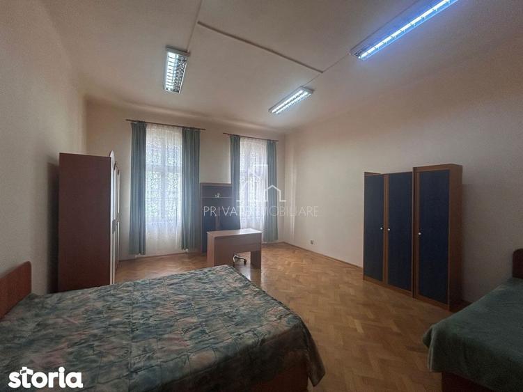 Apartament cu 2 camere, mobilat în Central
