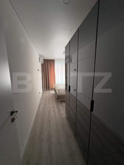 Apartament 3 camere, 2 bai, parcare, zona UMF - 4