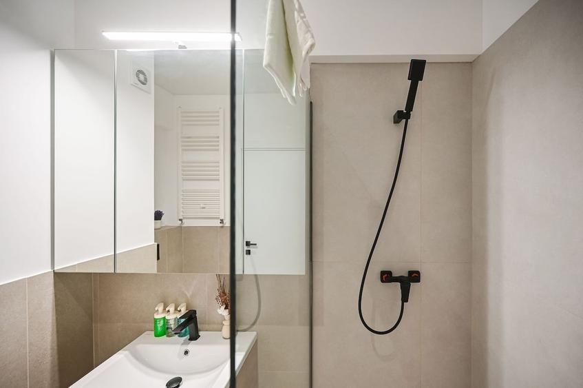 Apartament cu 2 camere decomandat în Mamaia-Sat