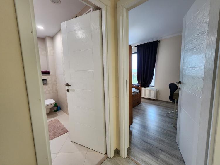 Duplex cu 3 camere cu Teren 225 Mp în Valea Adâncă