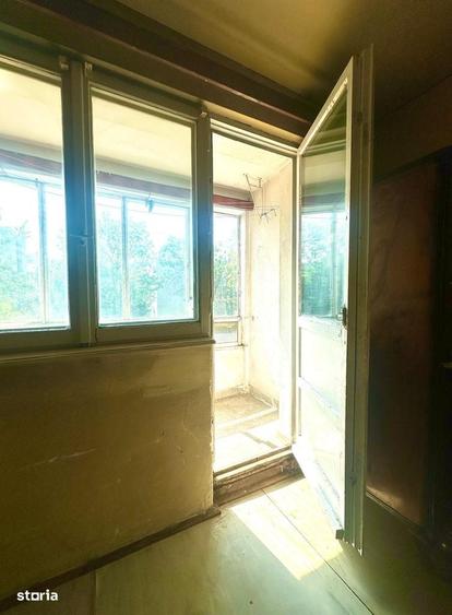 Apartament cu 2 camere decomandat în Drumul Taberei