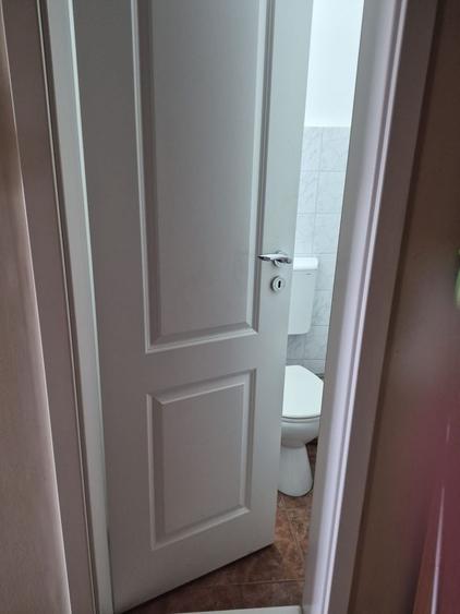 Apartament cu 3 camere decomandat, mobilat în Tomis III