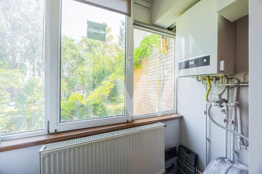 Apartament cu 3 camere decomandat în Răcădău