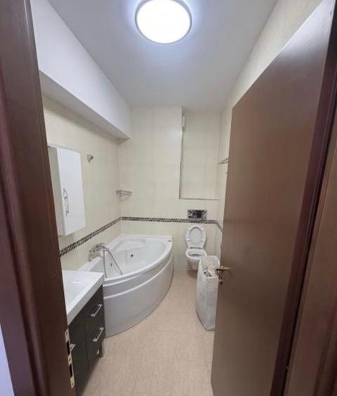 Apartament cu 3 camere decomandat în Grozăvești