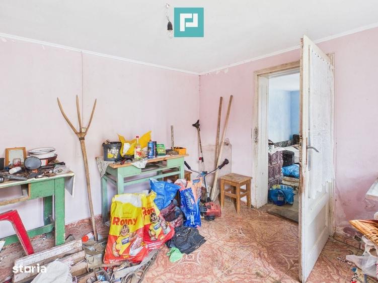 Casă cu 4 camere în Tămășeu