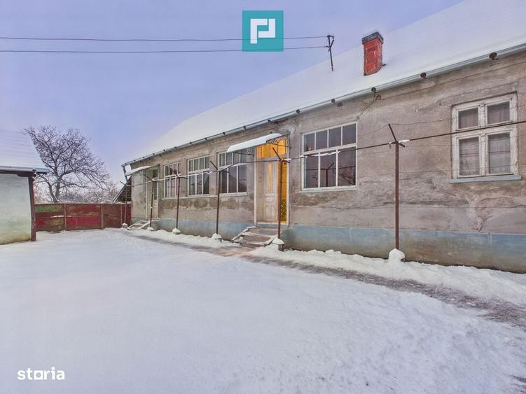 Casă cu 4 camere cu Teren 1461 Mp în Central