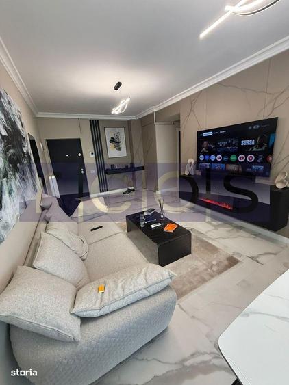 Apartament cu 3 camere decomandat, mobilat în Central — fotografia 1