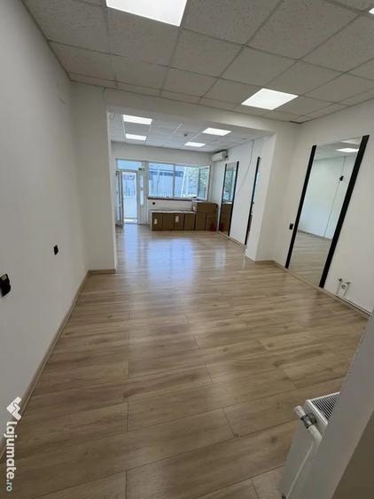 Spațiu comercial, de 60 mp, în Dristor