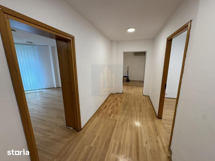 Spațiu comercial, de 84 mp, în Națiunile Unite