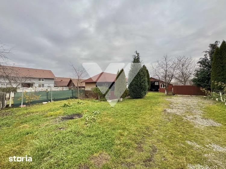 Casă cu 5 camere cu Teren 820 Mp în Șura Mică