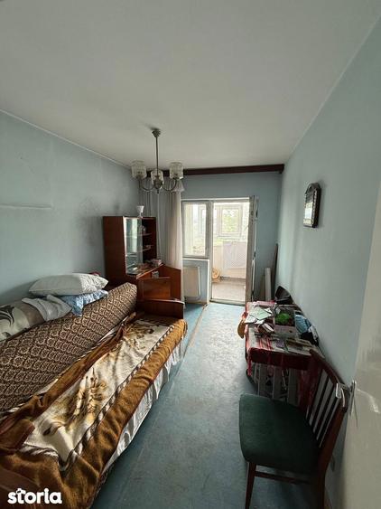 Apartament cu 4 camere în Gară