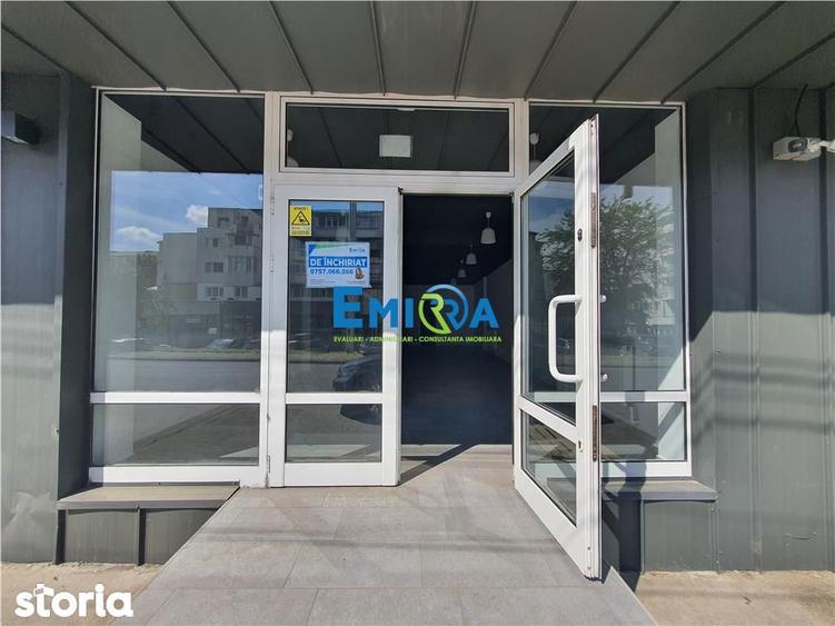 Spațiu comercial, de 86 mp, în Alecu Russo