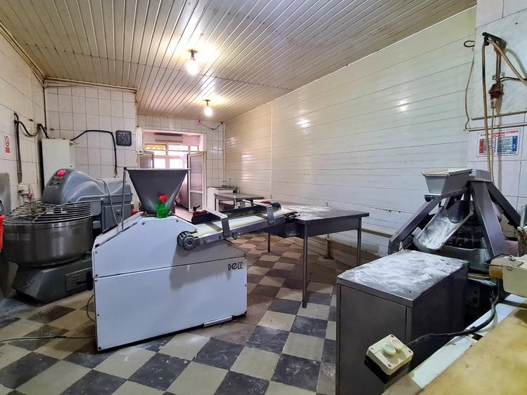 Spatiu panificatie si patiserie Adjud - Afacere la cheie - - 6