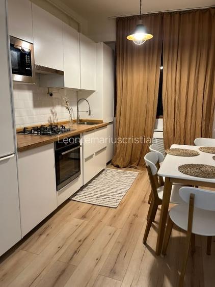 3 camere de vanzare Cartier Latin