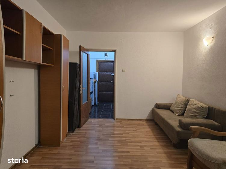 Garsoniera, Tiglina 1, bl. A1, et.2 - 5