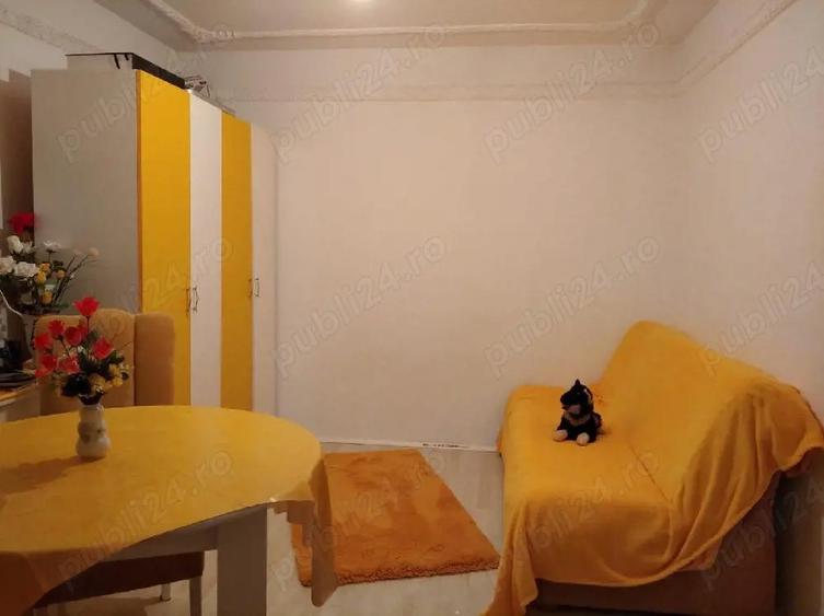 Vand garsoniera ultracentral confort 1 - 5