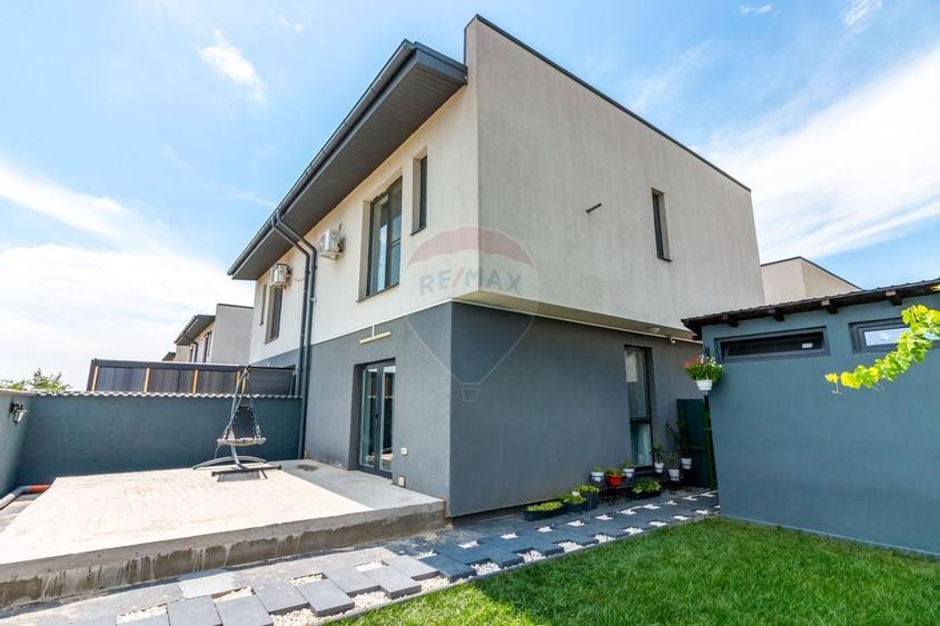 Vanzare vilă 4 camere in Tunari | zona linistita - 1