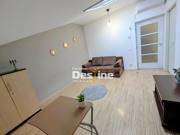 Apartament 1 camera 39 mp mobilat utilat centrala termica noua Cris Estate Visan - 3