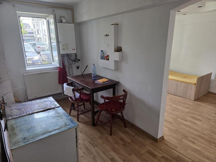 Apartament 2 cam.Zona 0 - 5