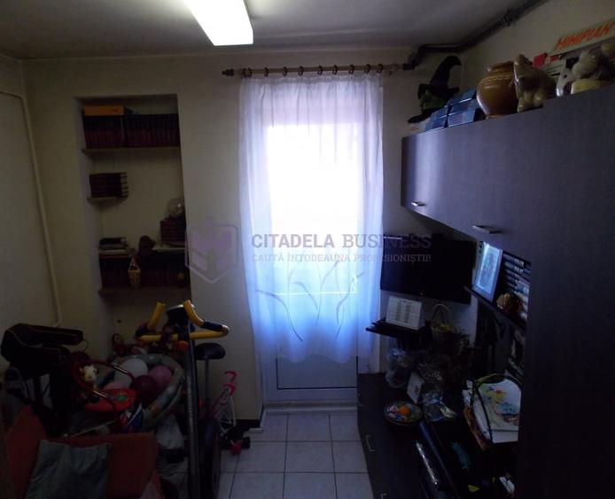 I.C.I.L. - Apartament 2 camere, transformat in 3 camere - 9