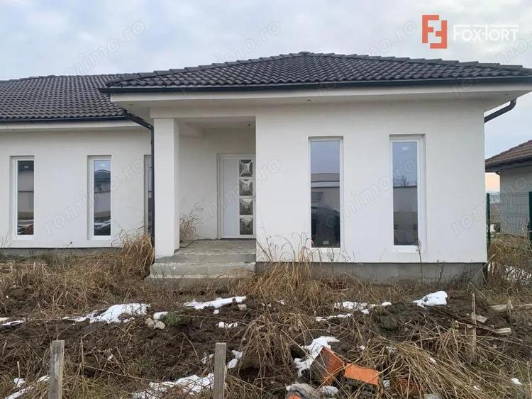 Duplex cu 3 camere si teren de 365 mp, zona Sag - 9