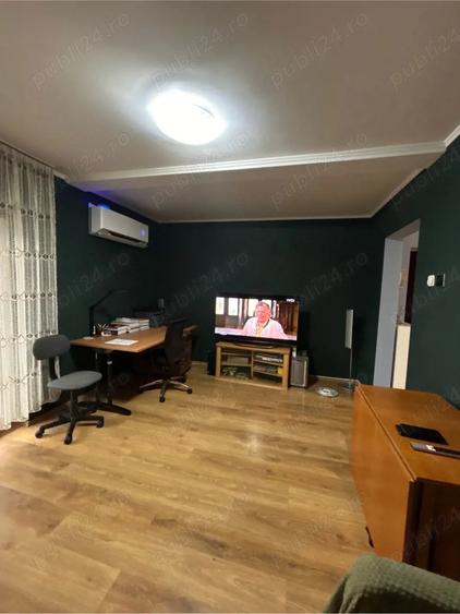 Apartament cu 3 camere decomandate de vanzare - 8
