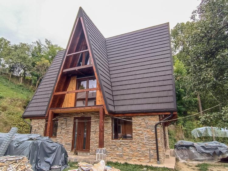 Casă tip cabană, structură solidă, 122mp, priveliște superbă - 1