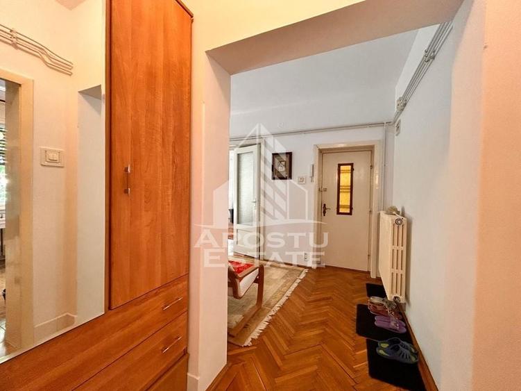 Apartament cu terasa si garaj in zona Medicinei. - 11