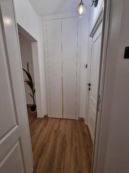 Propietar Vand Apartament  2  Camere Ion Mihalache nr 158 Metrou stația 1Mai - 12