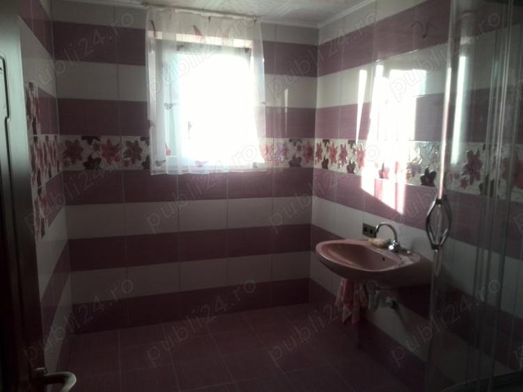Casa cu teren de vinzare - 7