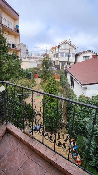 Vila P+ 1 ,Zona Medeea spre Cet , teren 360 mp - 4