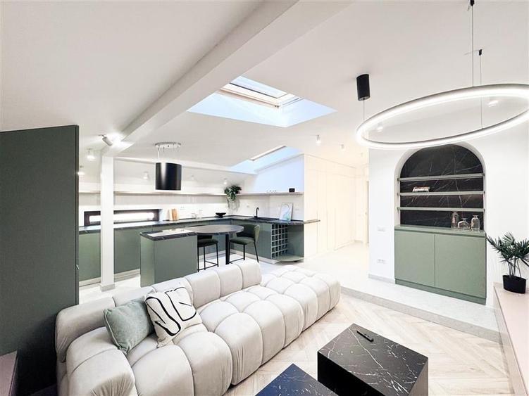 Apartament de inchiriat 5 camere Charles de Gaulle - 28