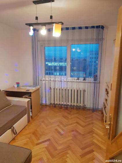 Inchiriez apartament Alba Iulia Transilvaniei bl 3EFG ap 97 etaj 5 Inchiriez apartament Alba Iulia Transilvaniei bl 3EFG ap 97 etaj 5